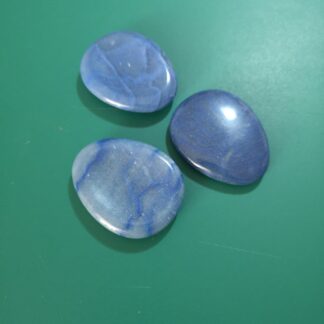 Galet anti-stress aventurine bleue