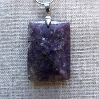 Pendentif lépidolite mauve