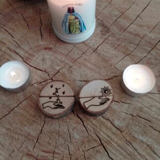 Support carte divinatoire en bois