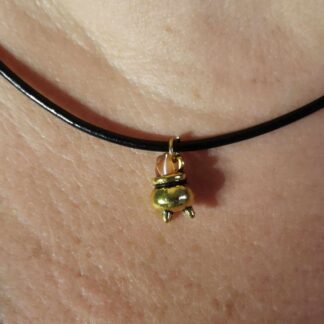 Collier mini chaudron et cornaline