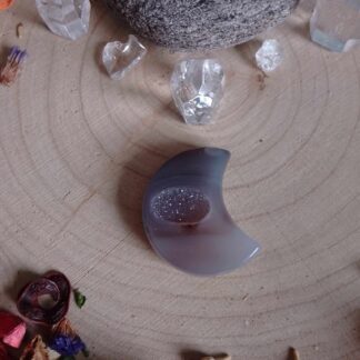 Agate demi-lune