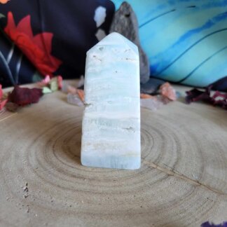 Obélisque calcite bleue caraïbe
