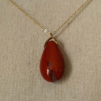 Pendentif  jaspe rouge — Pierre d'ancrage et de force intérieure