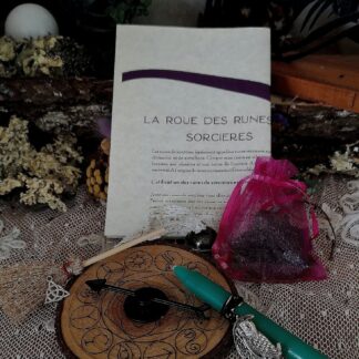 La Roue des Runes de Sorcière : laissez la flèche du destin vous révéler le message des 13 runes