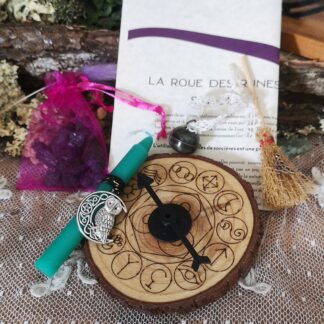 La Roue des Runes de Sorcière : laissez la flèche du destin vous révéler le message des 13 runes